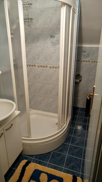Apartments Ina Рогашка Слатина Экстерьер фото